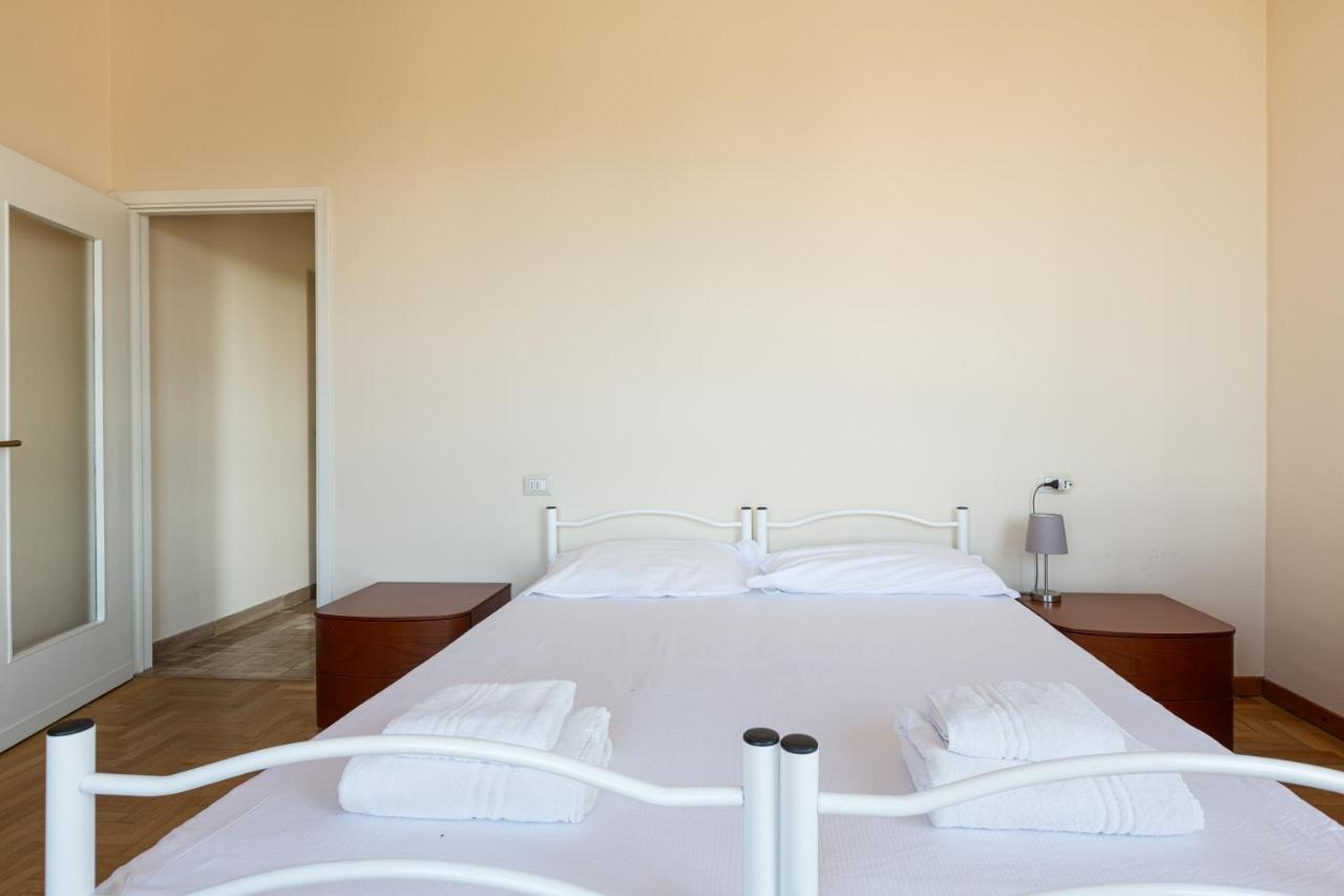 Milano - Roomy Apartment 300 M From M3 Affori Fn! ภายนอก รูปภาพ