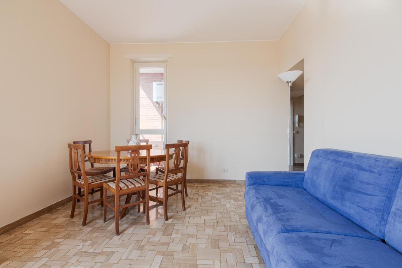 Milano - Roomy Apartment 300 M From M3 Affori Fn! ภายนอก รูปภาพ
